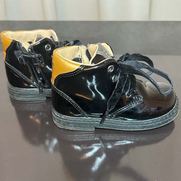 Geox Breathable Girls Black Patent Leather Boots With Velvet Laces - Sz 6 1/2 - Picture 7 of 12